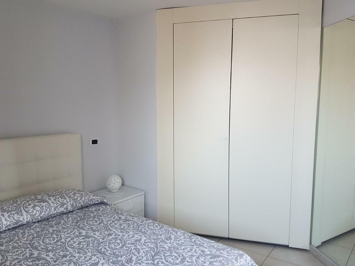 Attico Con Terrazza A Bari Lejlighed Eksteriør billede