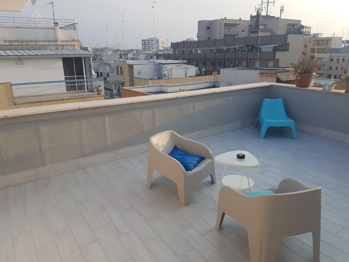 Attico Con Terrazza A Bari Lejlighed Eksteriør billede